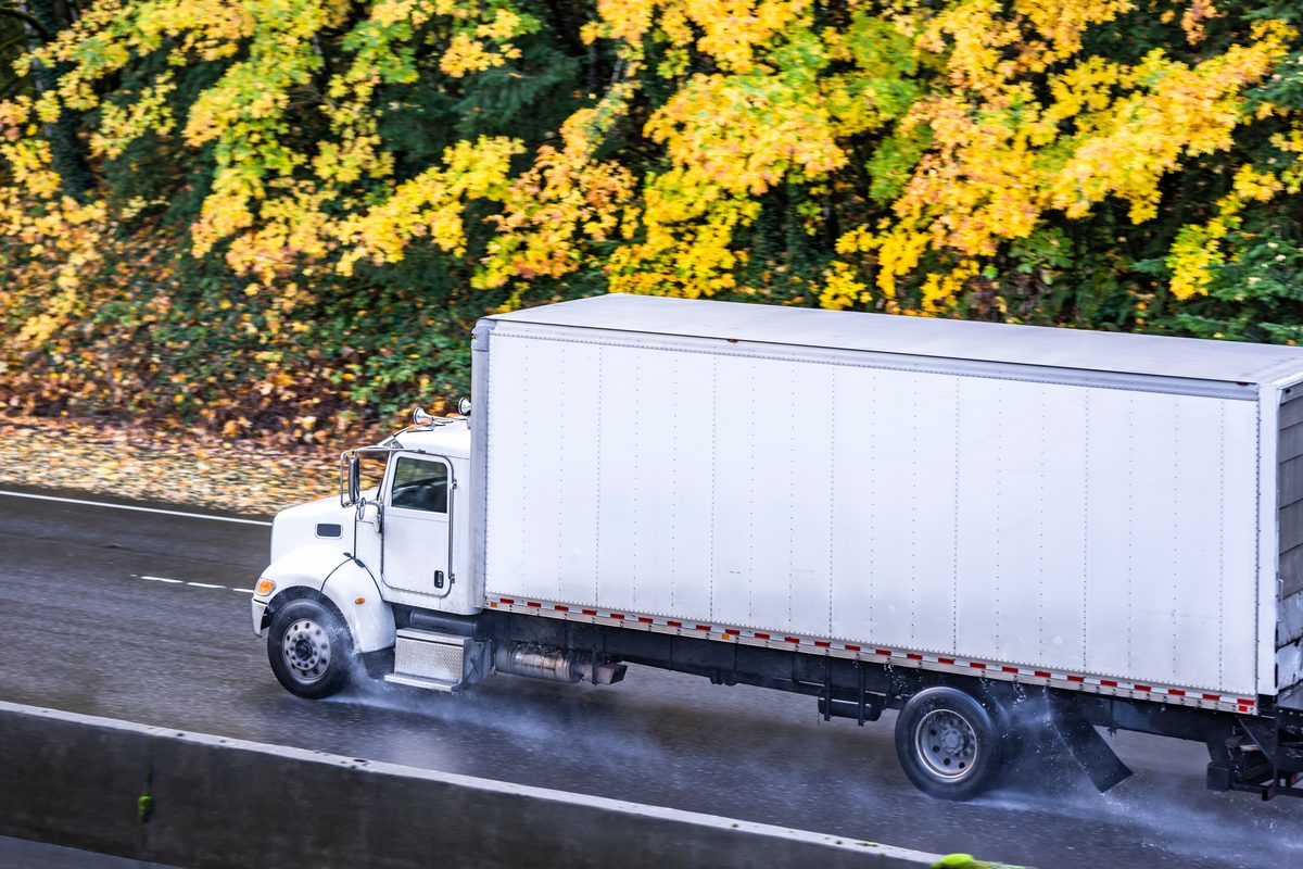 CDL driver salary in Waterbury, CT: benefits and total compensation beyond base pay
